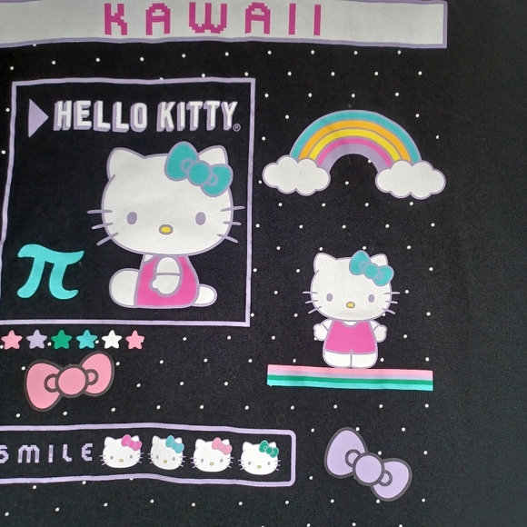 Hello Kitty by sanrio graphic t-shirt - Picture 3 of 9